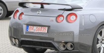 Nowy Nissan GT-R 2012 - zdjcie szpiegowskie