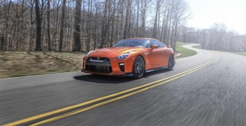 Samochód autonomiczny od Nissana? Może nim być nawet GT-R