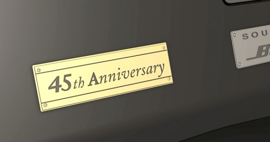 Nissan GT-R Gold Edition