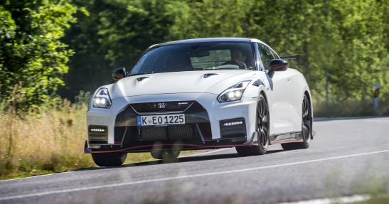 Nissan GT-R