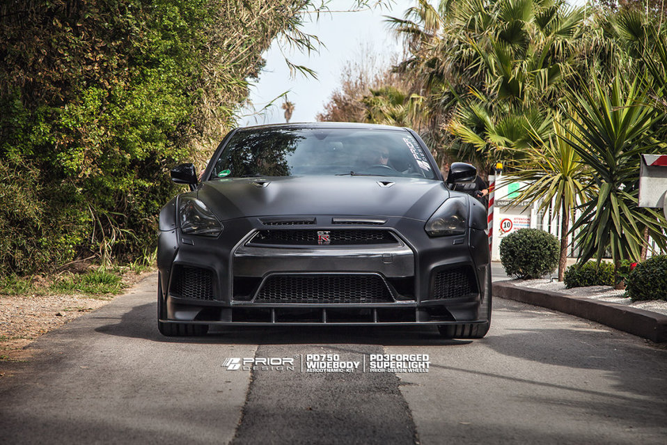 Nissan GT-R Prior Design