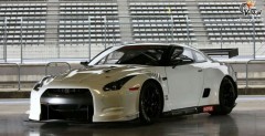 Nissan GT-R - wersja wycigowa FIA GT1