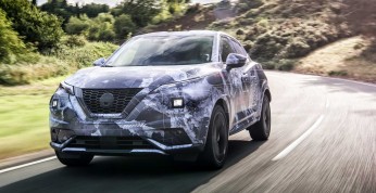 Nissan Juke - zdjęcia w kamuflażu. Premiera początkiem września