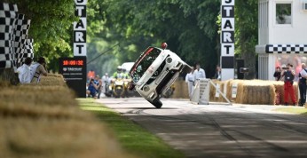 Nissan Juke Nismo RS nowym rekordzistą w jeździe na dwóch kołach