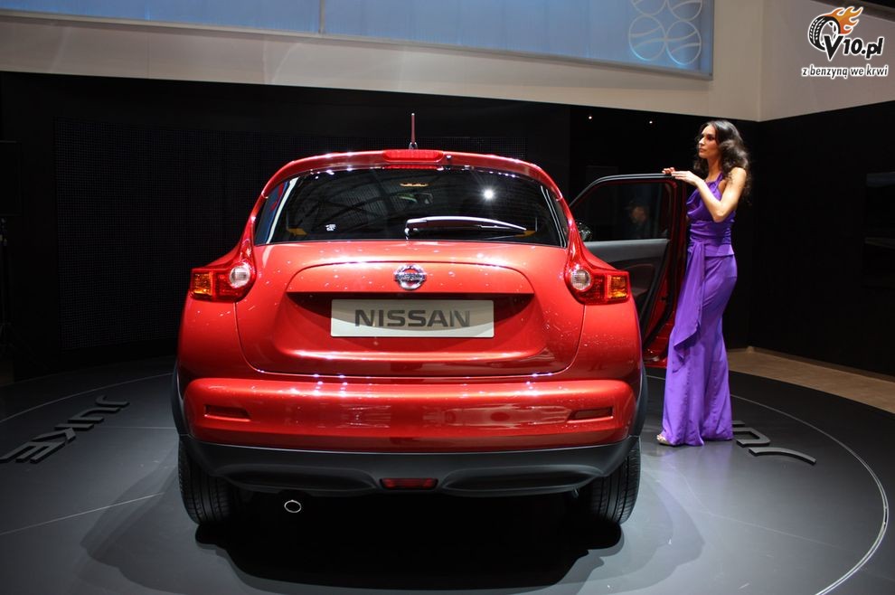 Nissan motor show 2010 #4