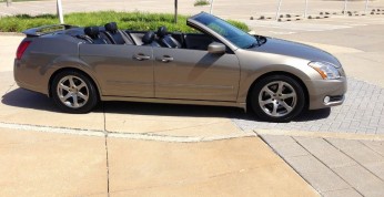 Nissan Maxima Cabrio wystawiony na sprzedaż w USA