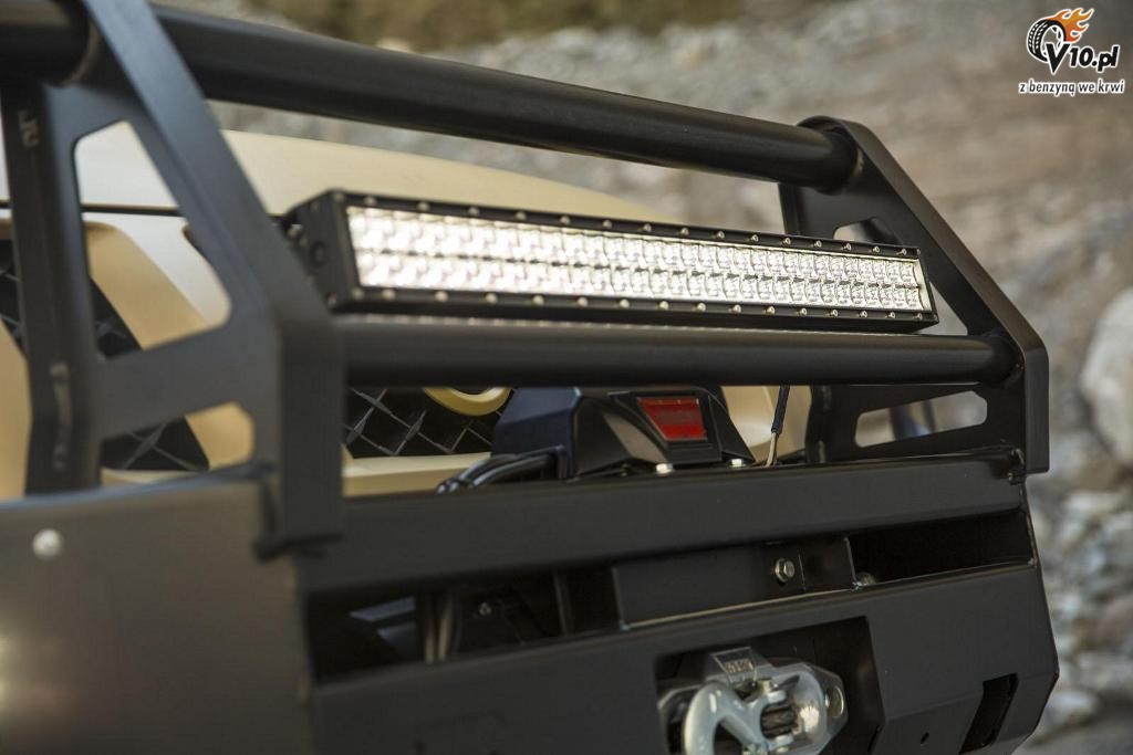 Nissan titan v10 #6