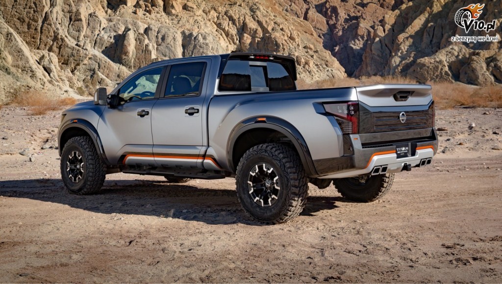 Nissan titan v10 #7
