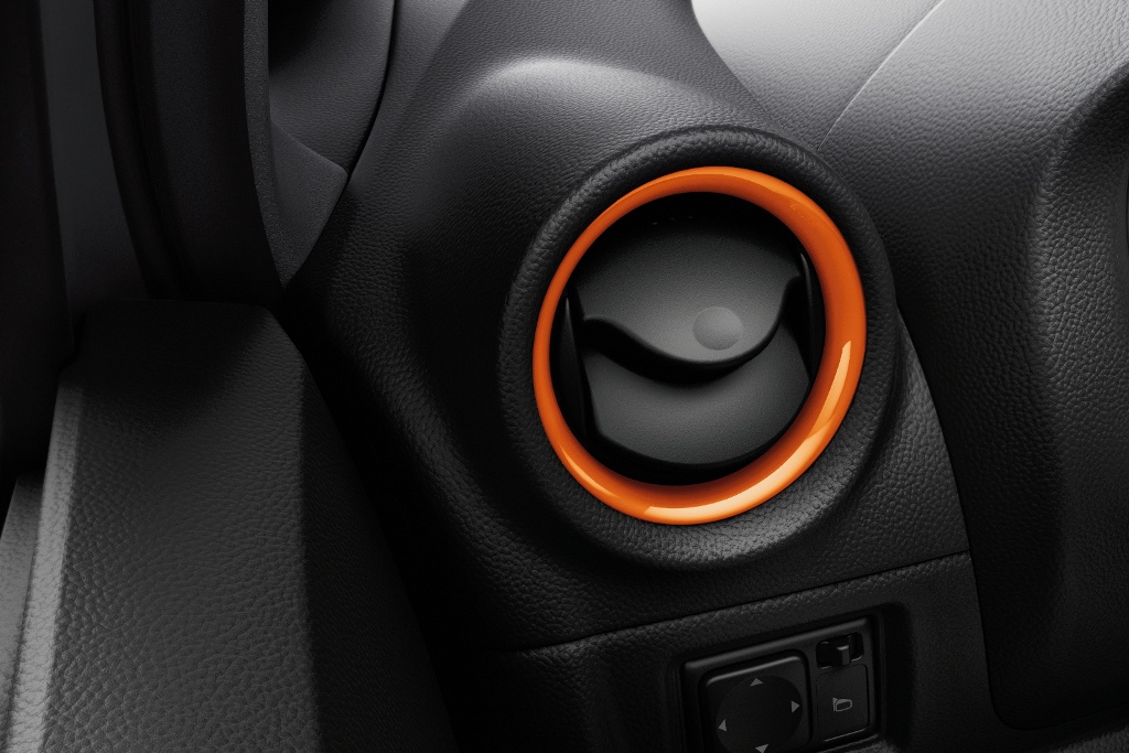 Nissan Versa Note Color Edition