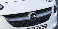 Opel Adam Black/White Link