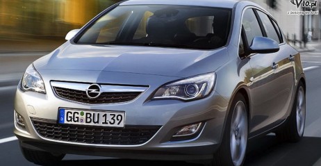 Nowy Opel Astra IV 2010