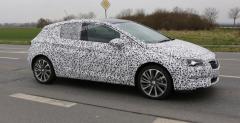Nowy Opel Astra - zdjcia szpiegowskie