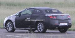 Opel Astra Cabrio 2013