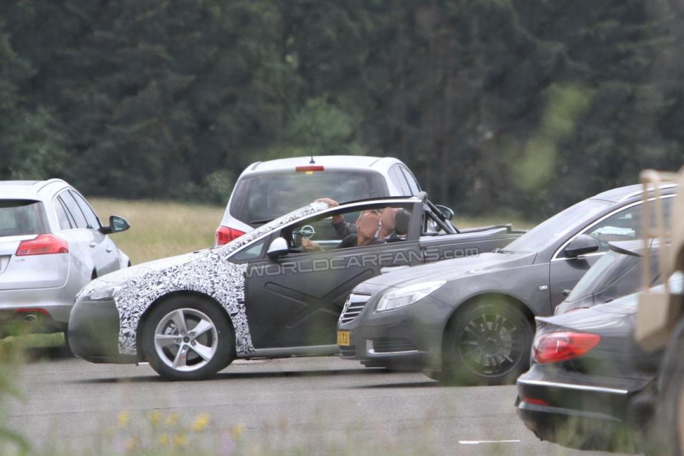 Opel Astra Cabrio - zdjcia szpiegowskie
