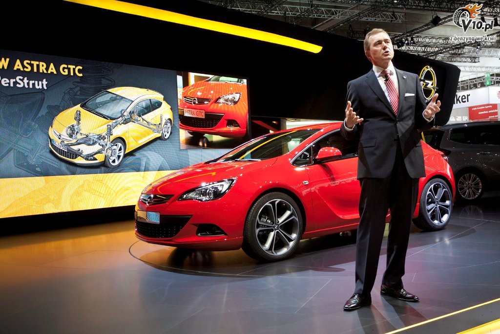 Opel Astra GTC - Frankfurt 2011