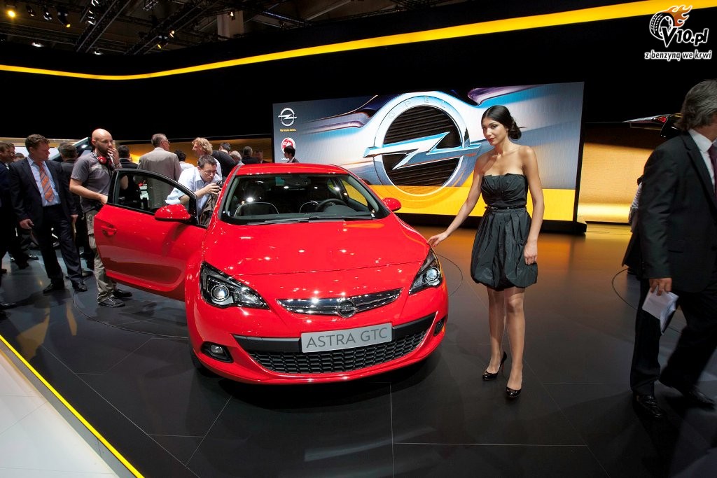 Opel Astra GTC - Frankfurt 2011