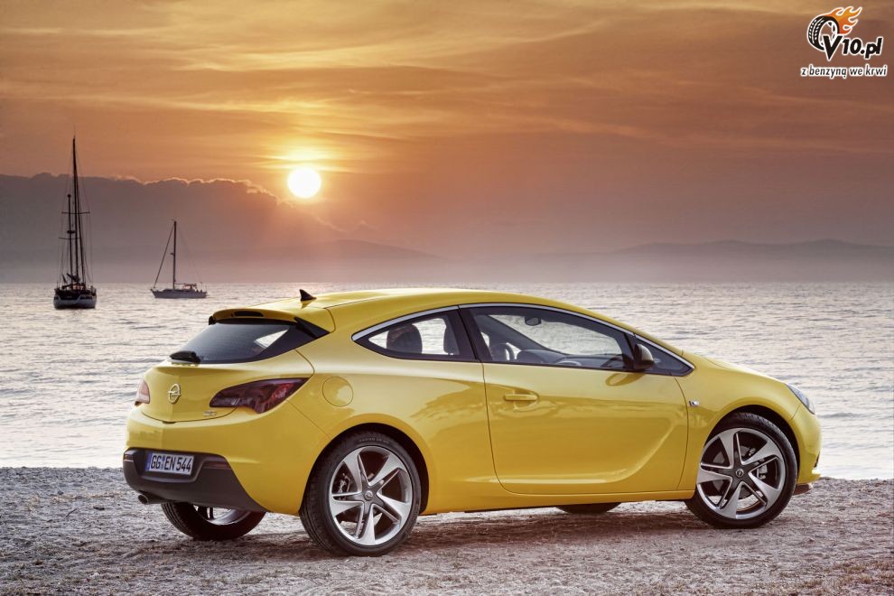Opel Astra GTC