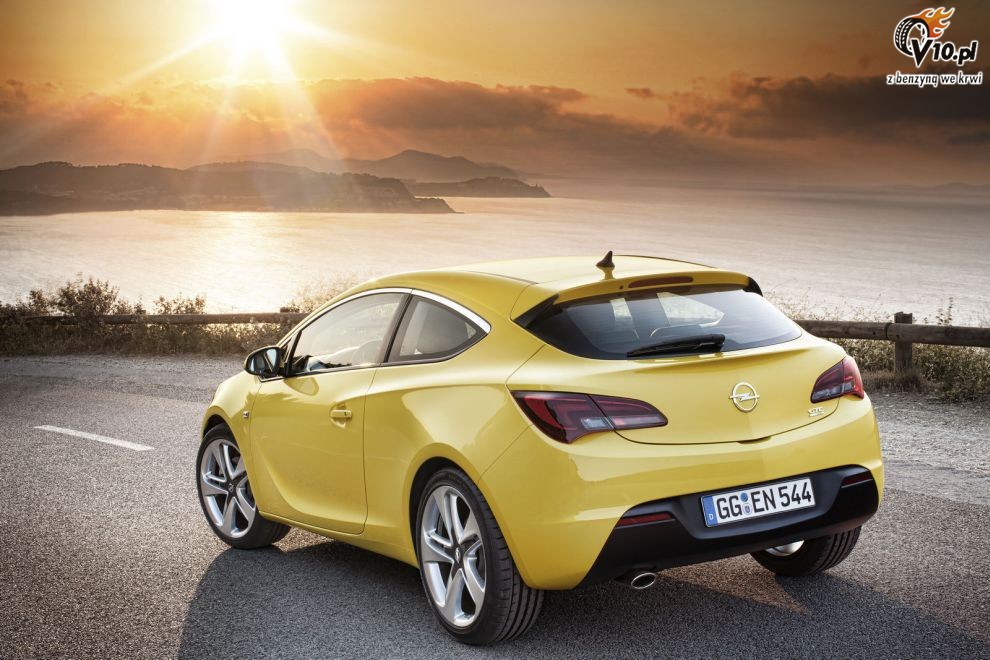Opel Astra GTC