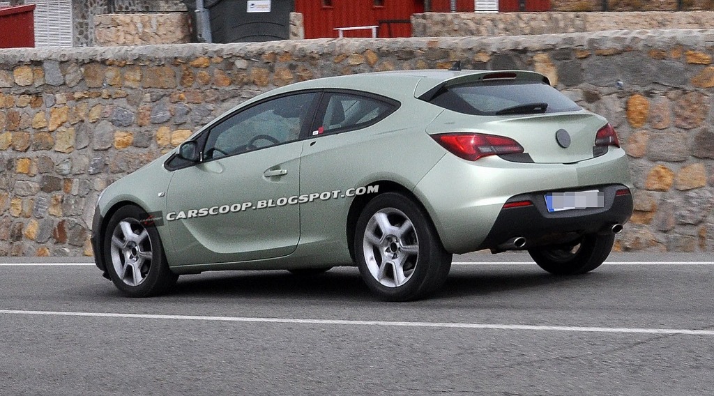 Opel Astra GTC