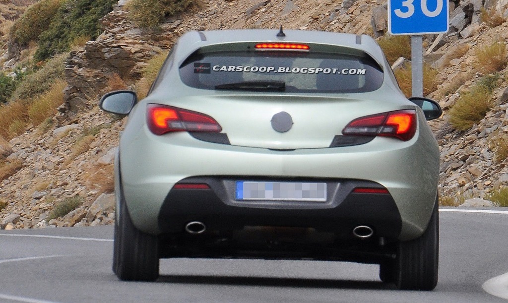 Opel Astra GTC