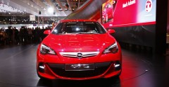 Nowy Opel Astra GTC Paris Concept - Paris Motor Show 2010