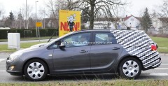 Nowy Opel Astra IV 2010 kombi - zdjcie szpiegowskie