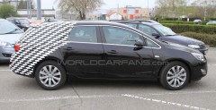 Nowy Opel Astra IV Sports Tourer - zdjcie szpiegowskie