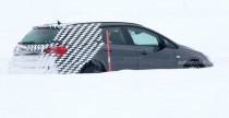 Nowy Opel Astra Sports Tourer 2010 - zdjcie szpiegowskie