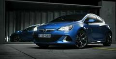 Opel Astra OPC 2012