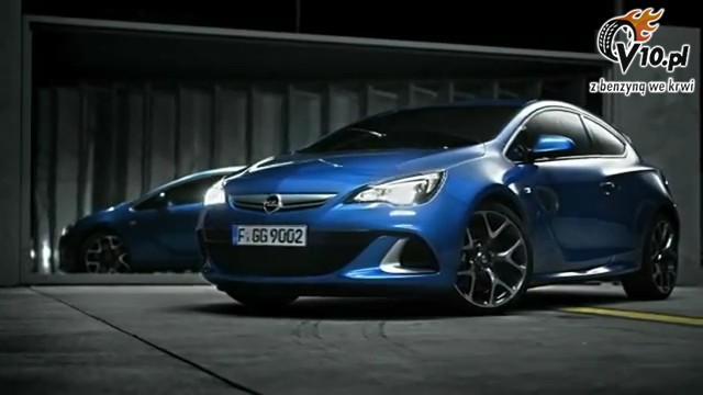 Opel Astra OPC 2012