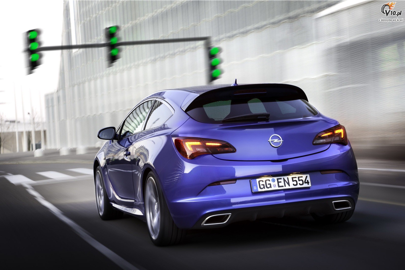 Opel Astra OPC 2012