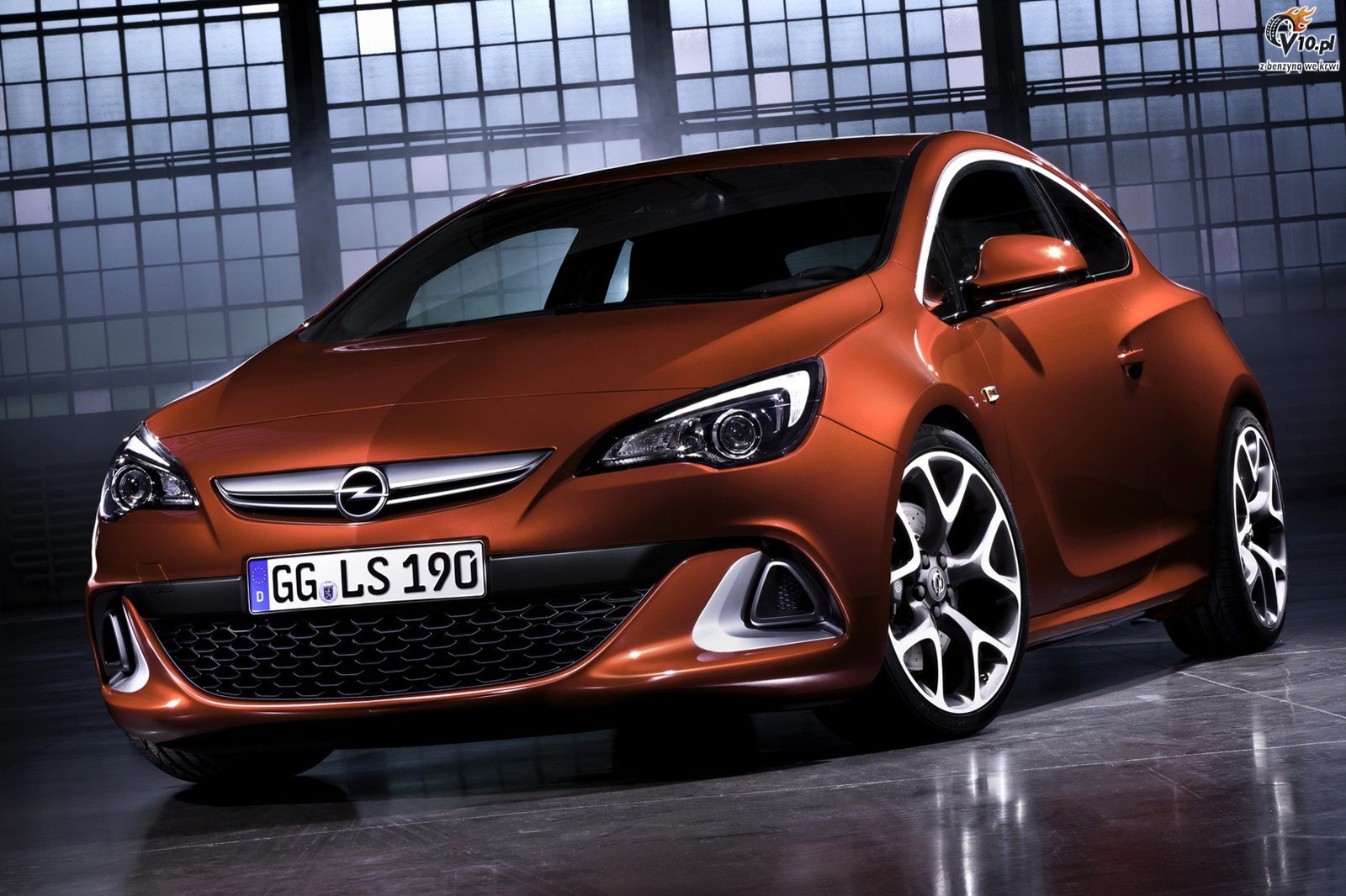 Opel Astra OPC 2012