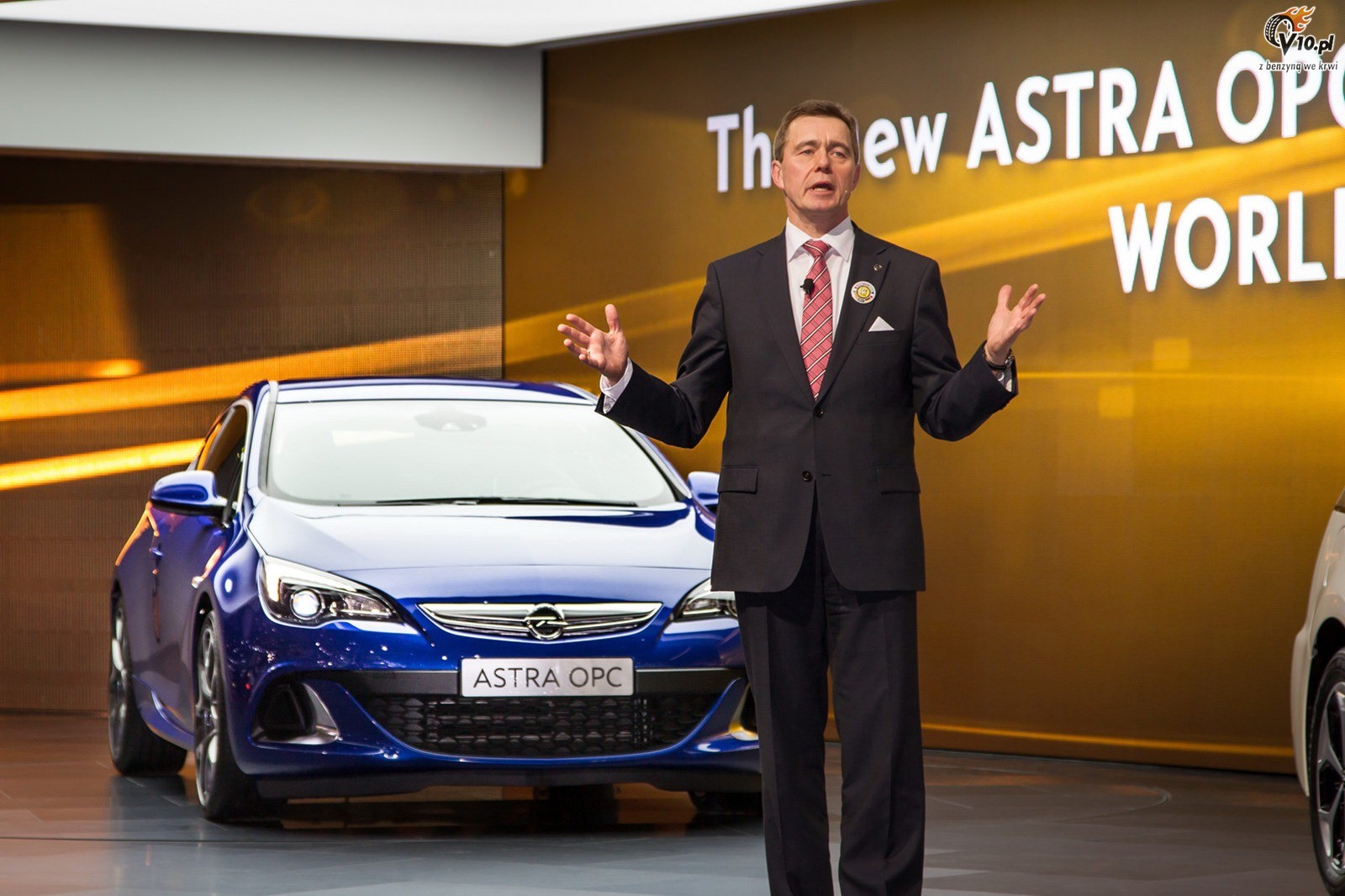 Opel Astra OPC 2012