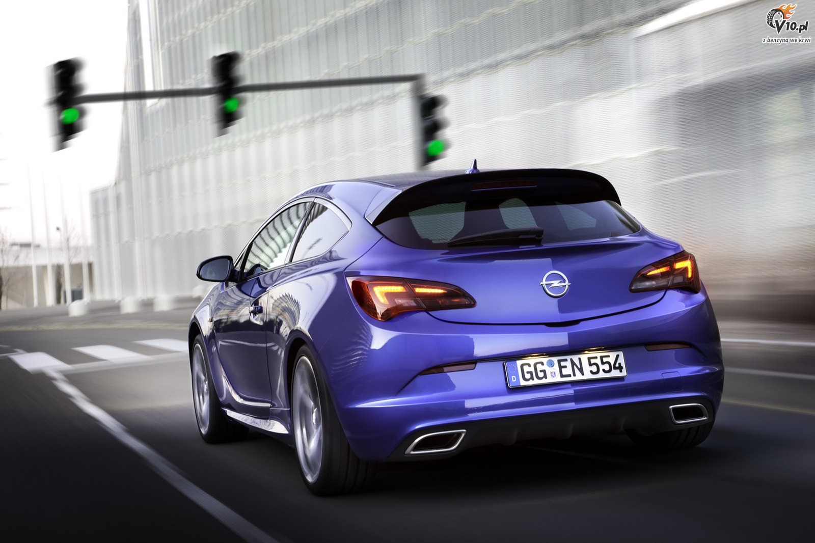 Opel Astra OPC 2012