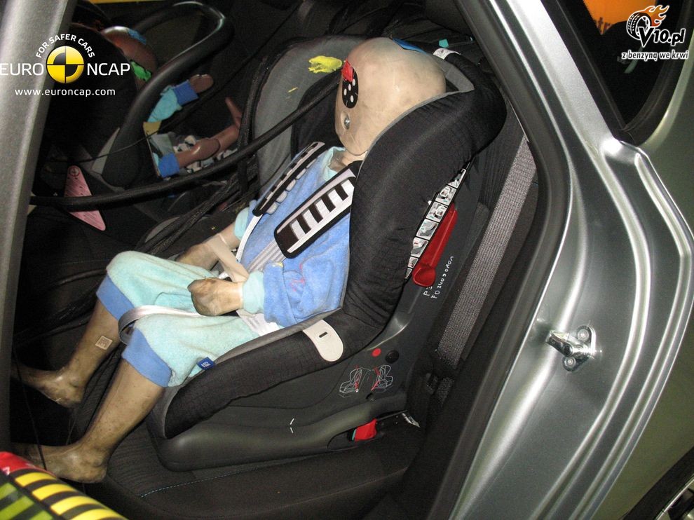 Nowy Opel Astra IV - test zderzeniowy EuroNCAP