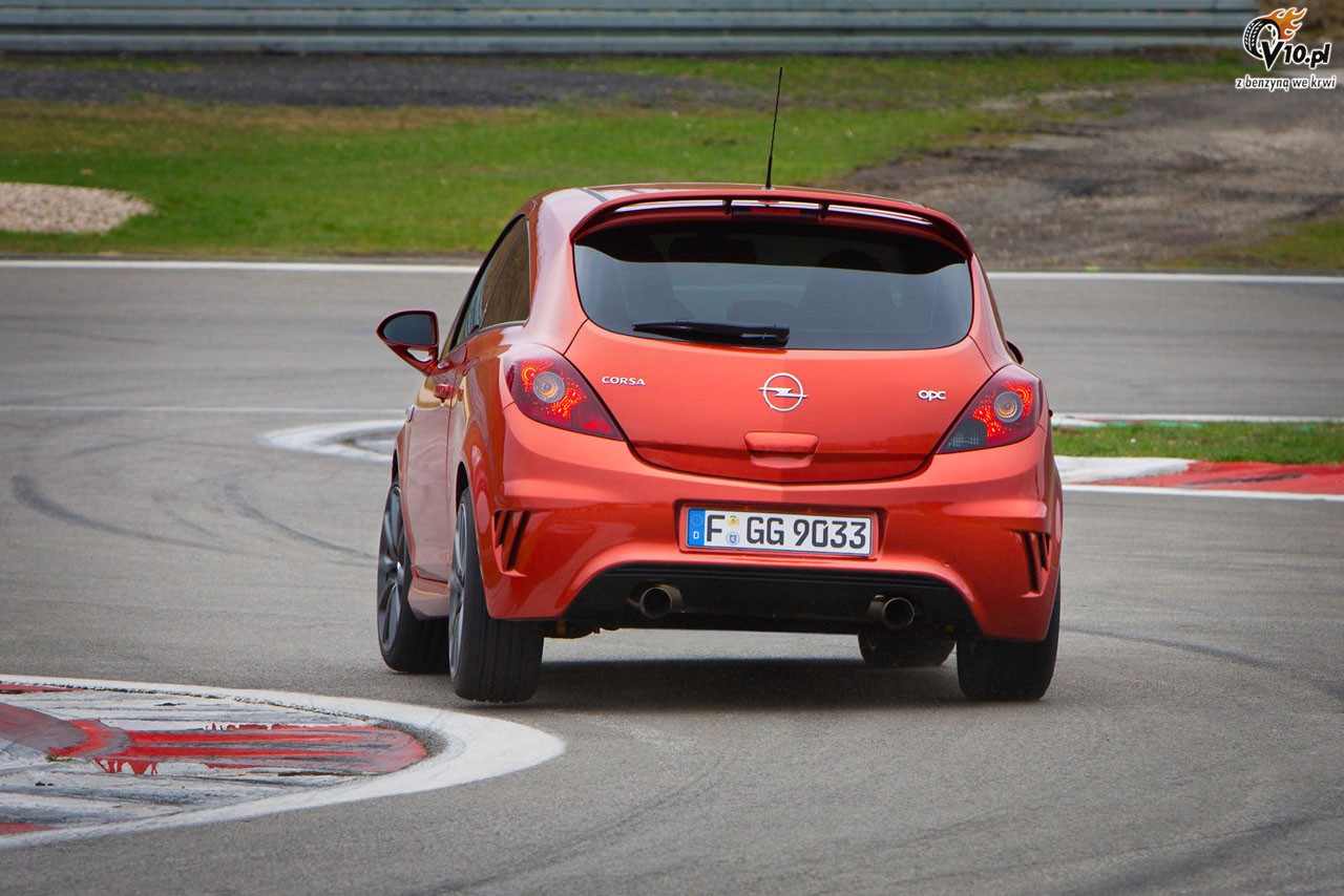 Opel Corsa OPC Nurburgring Edition ujawniony
