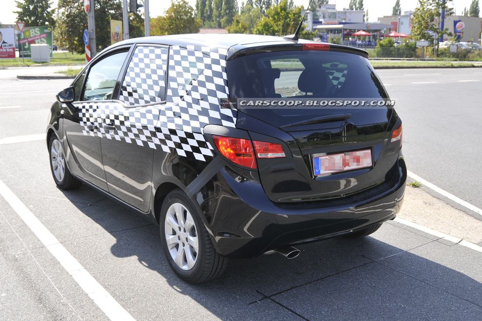 Nowy Opel Meriva 2010 - zdjcie szpiegowskie