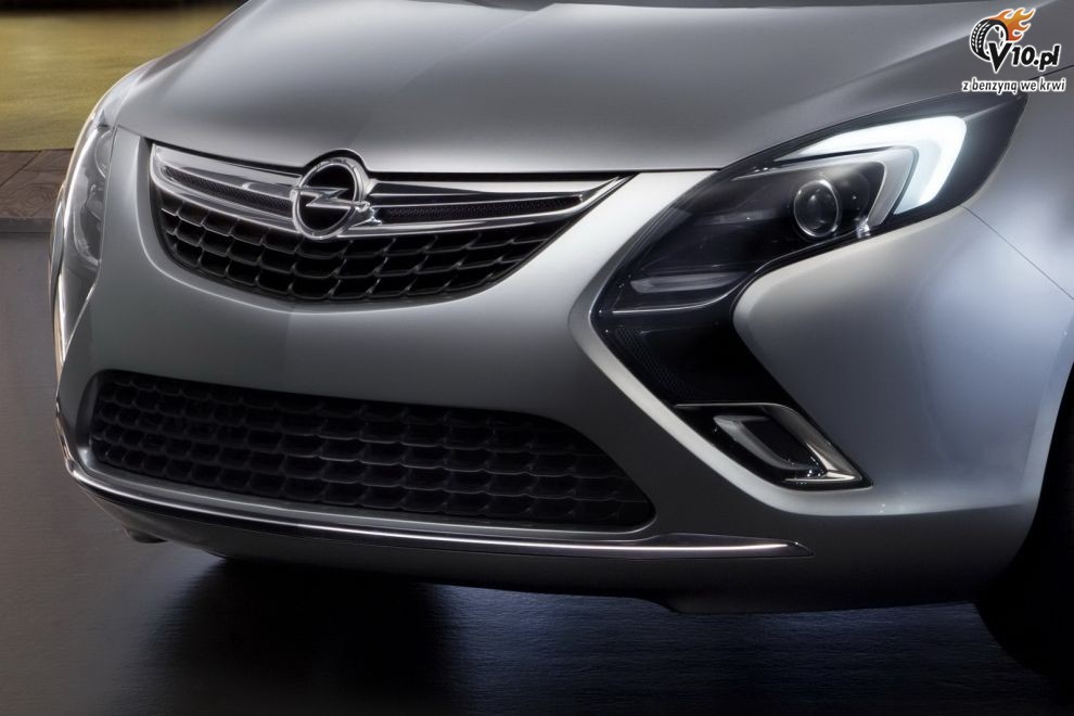 Opel Zafira Tourer Concept