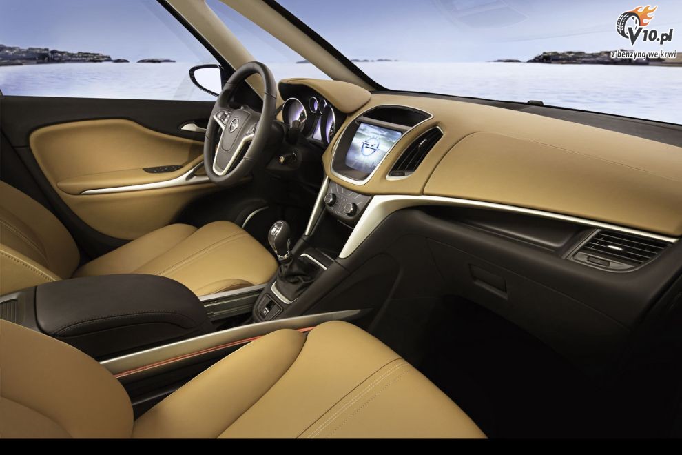 Opel Zafira Tourer Concept
