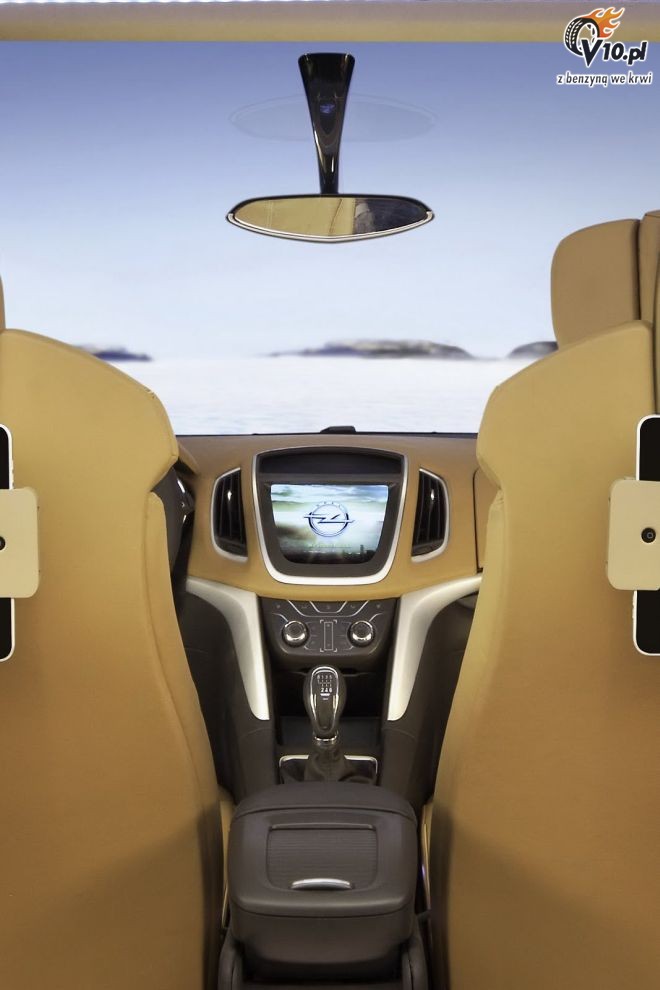 Opel Zafira Tourer Concept