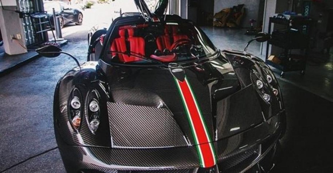 Pagani Huayra La Monza Lisa Edition