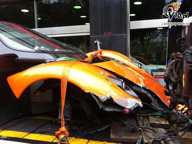 Pagani Zonda F