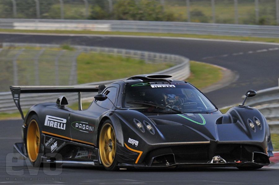Pagani Zonda R na Nurburgringu