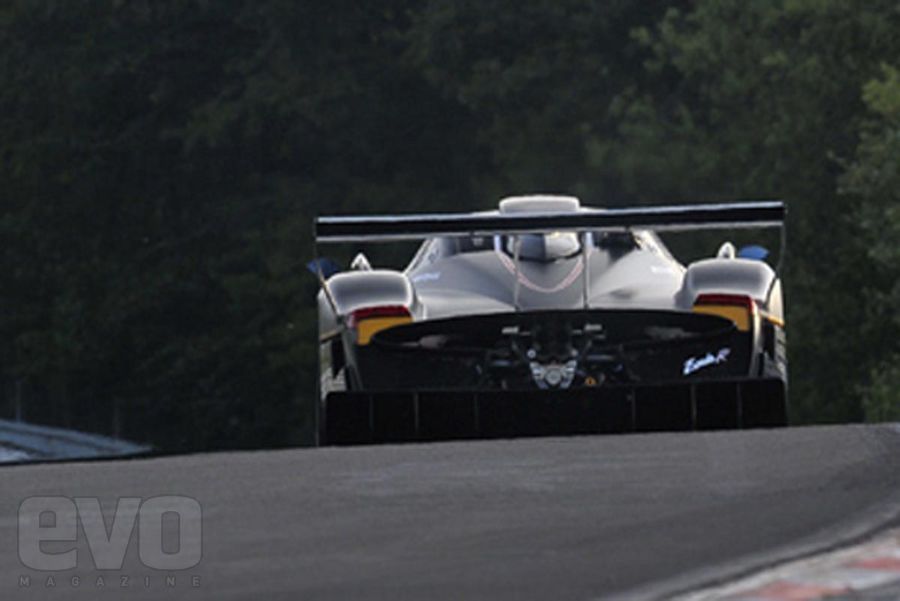 Pagani Zonda R na Nurburgringu