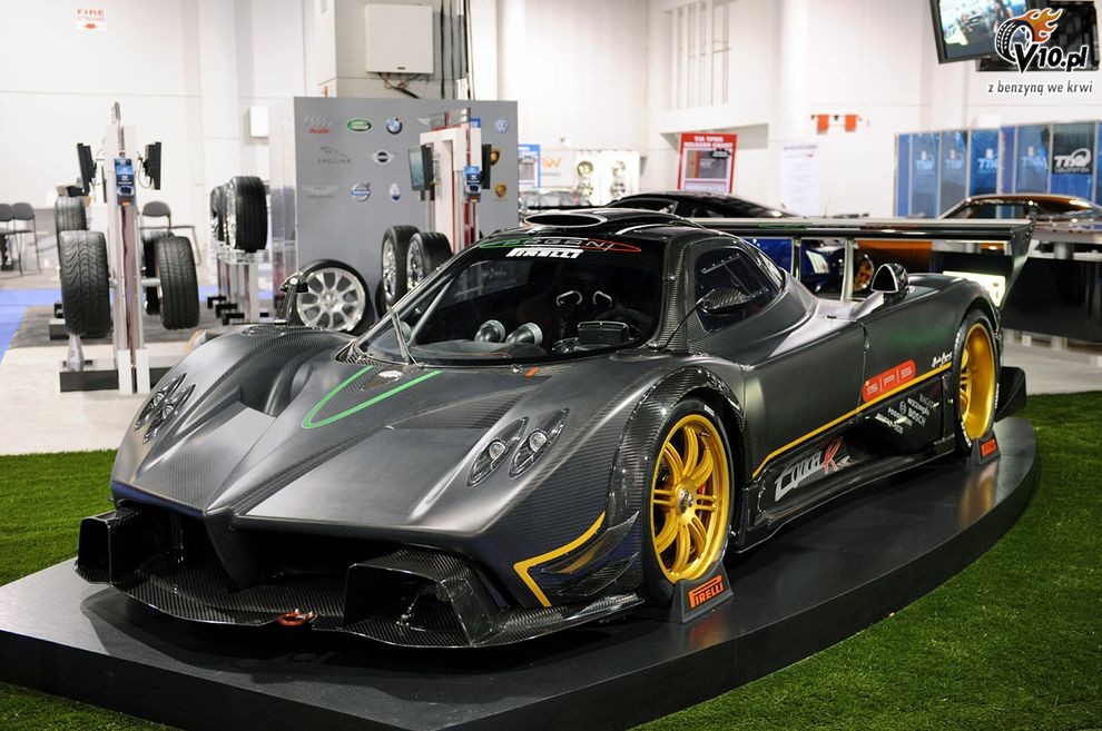 Pagani Zonda R