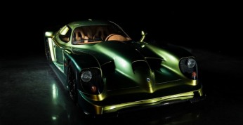 Panoz Esperante GTR-1 z homologacją drogową debiutuje w Dubaju