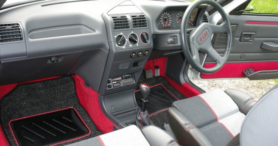 Peugot 205 GTi