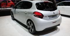 Peugeot 208 2015