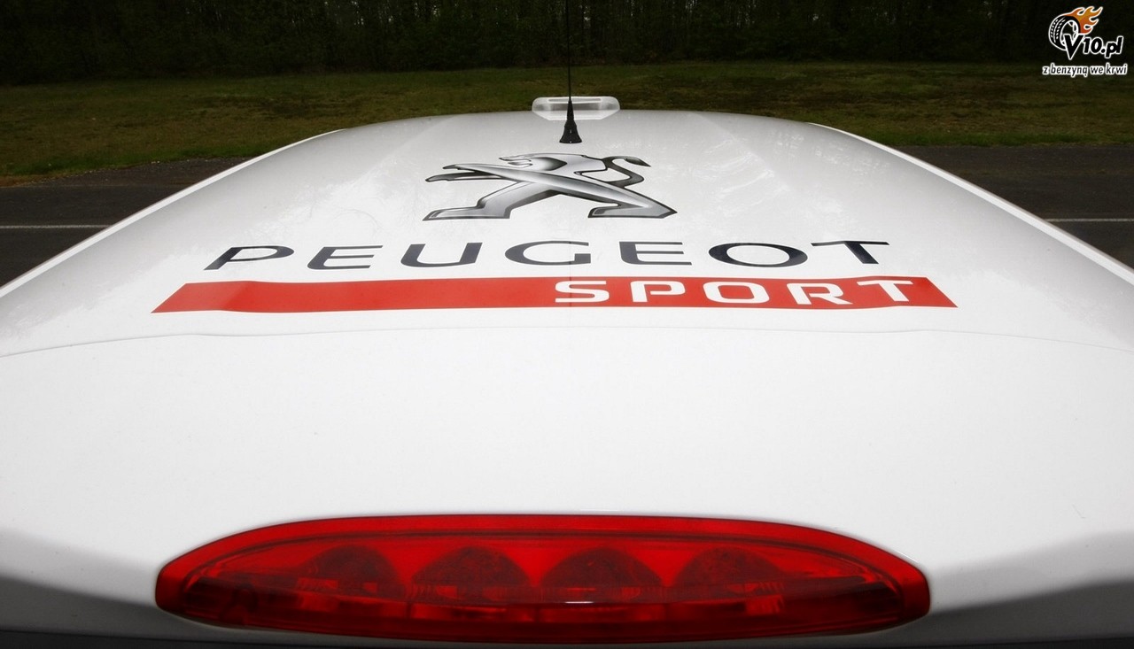 Peugeot 208 GTI R2