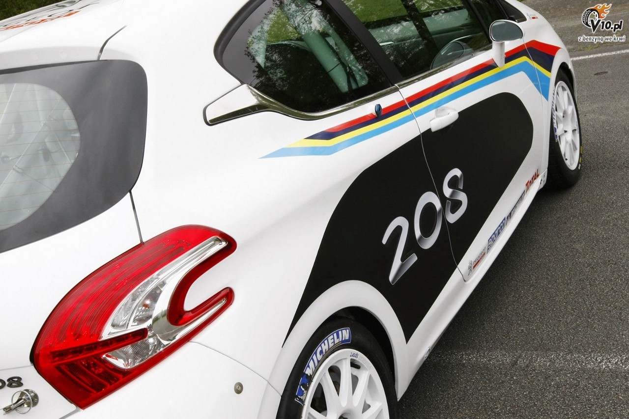 Peugeot 208 GTI R2